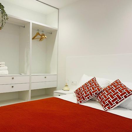 Family Apartment In The Malaga City Center Экстерьер фото