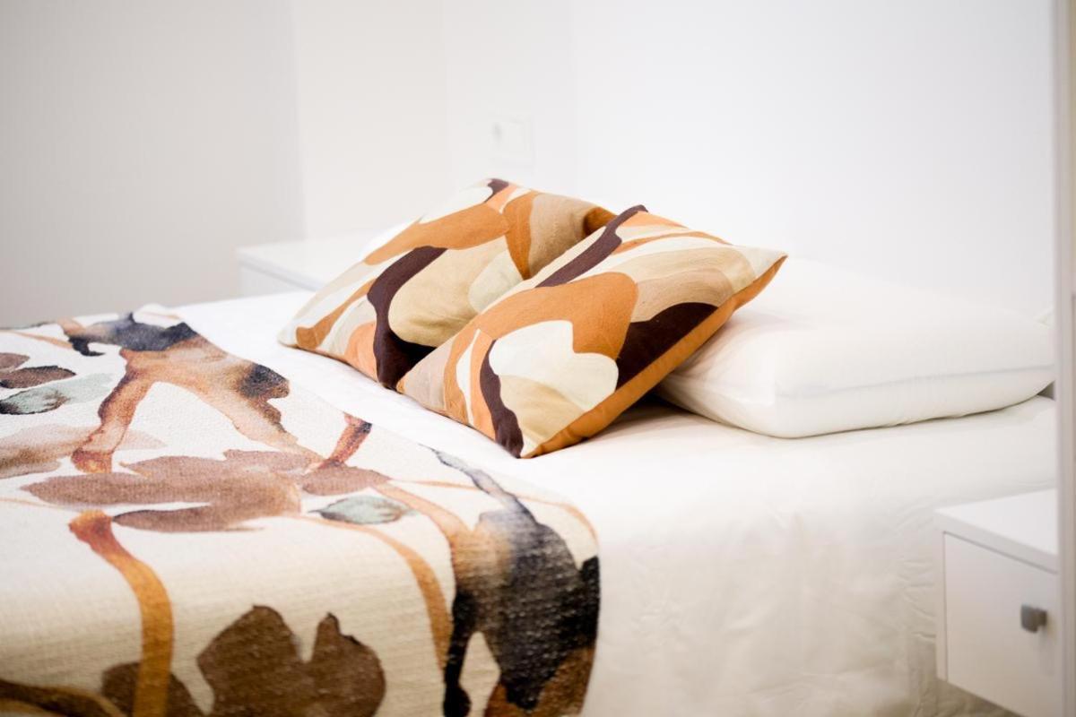 Family Apartment In The Malaga City Center Экстерьер фото