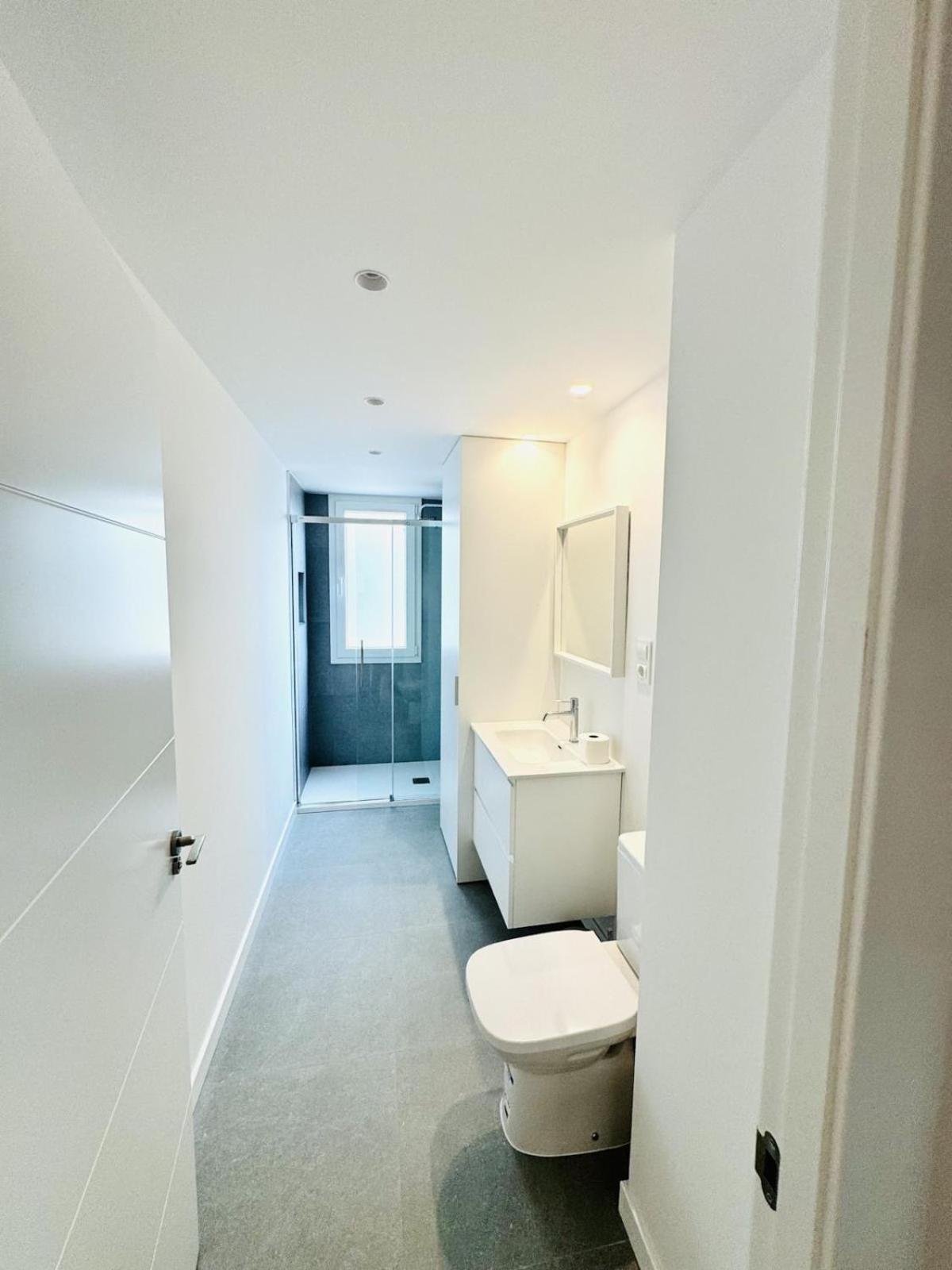 Family Apartment In The Malaga City Center Экстерьер фото